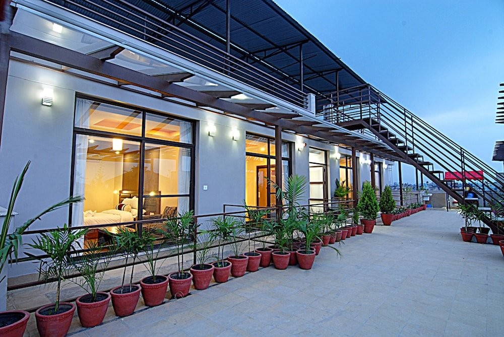 Property Image 4