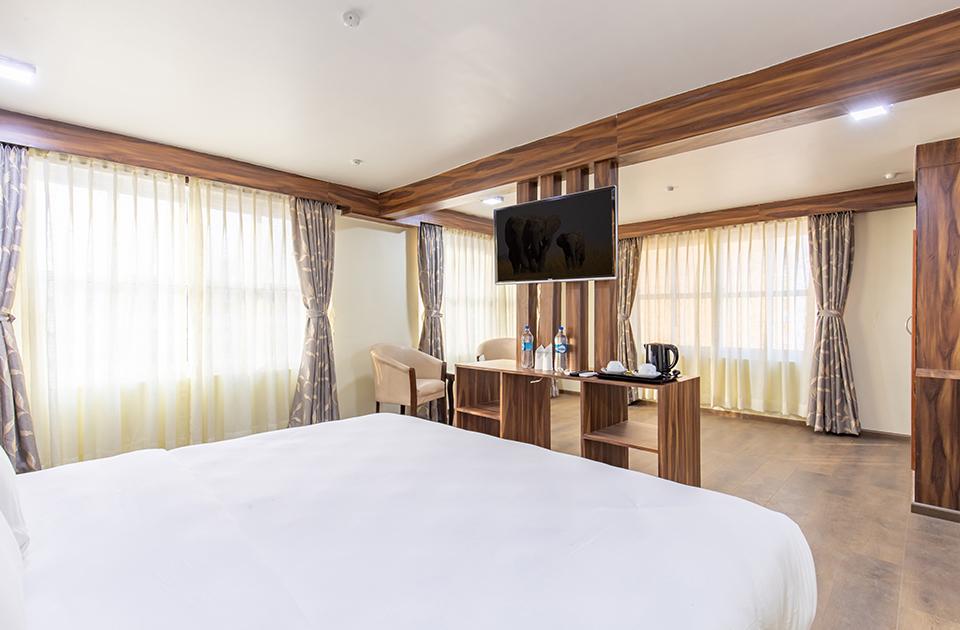 Executive Suite
